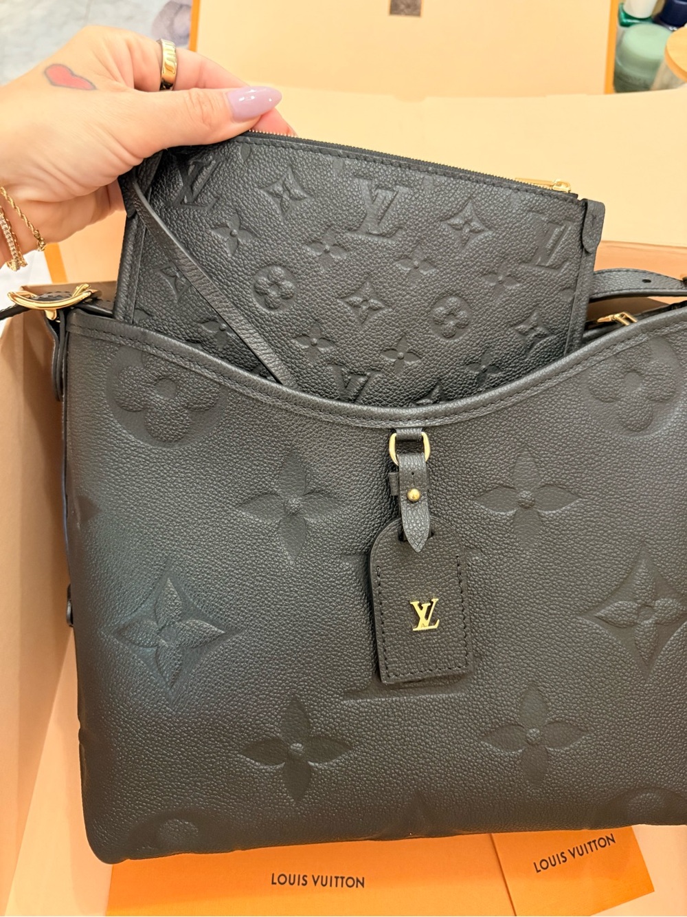 Louis Vuitton CarryAll PM - Picture 8 of 14